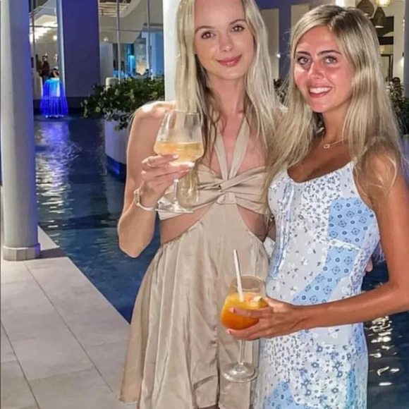 Princess Polly Candice Satin Effect Romper NWT Brown Size 8 - Picture 4 of 7